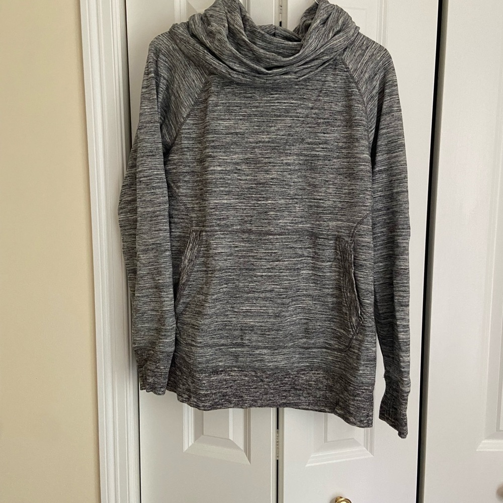 LL bean EUC womens size Xl cowl neck